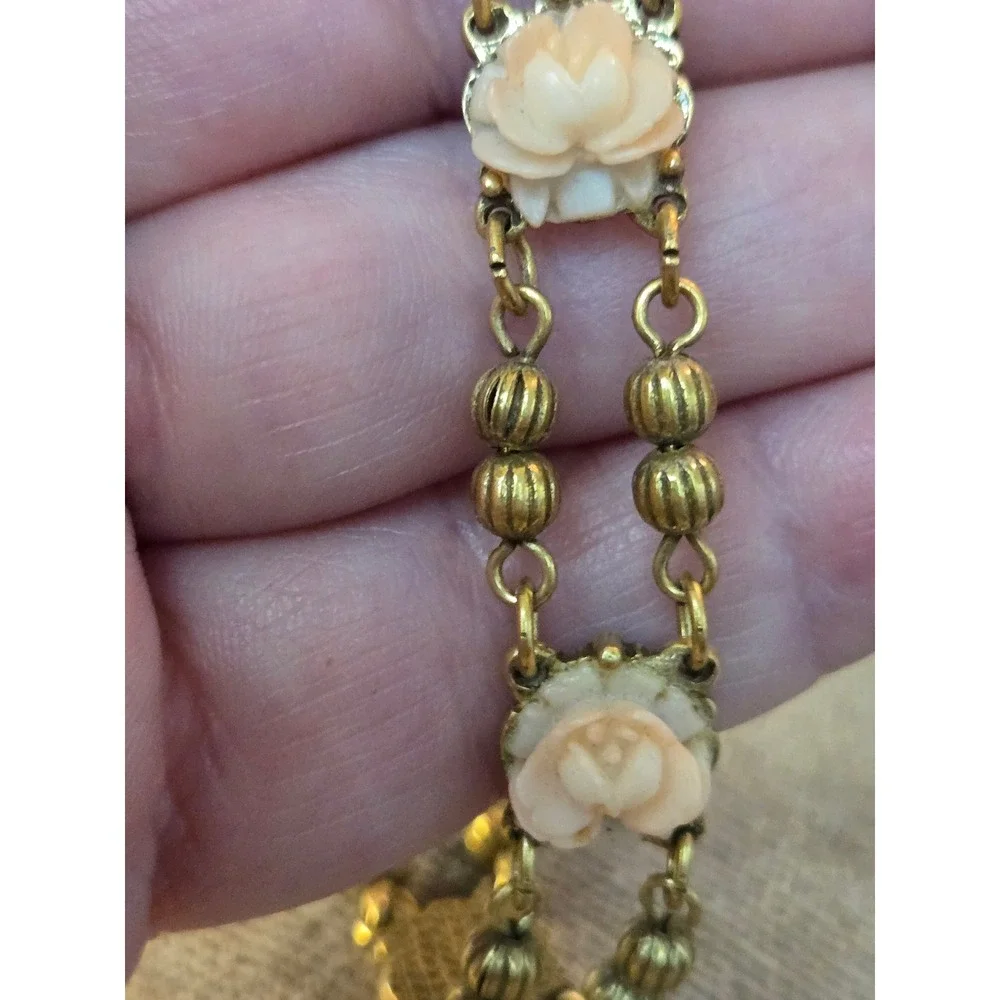 Goldette Peach Carved Celluloid Rose Goldtone Bracelet Signed Vintage 7.5in